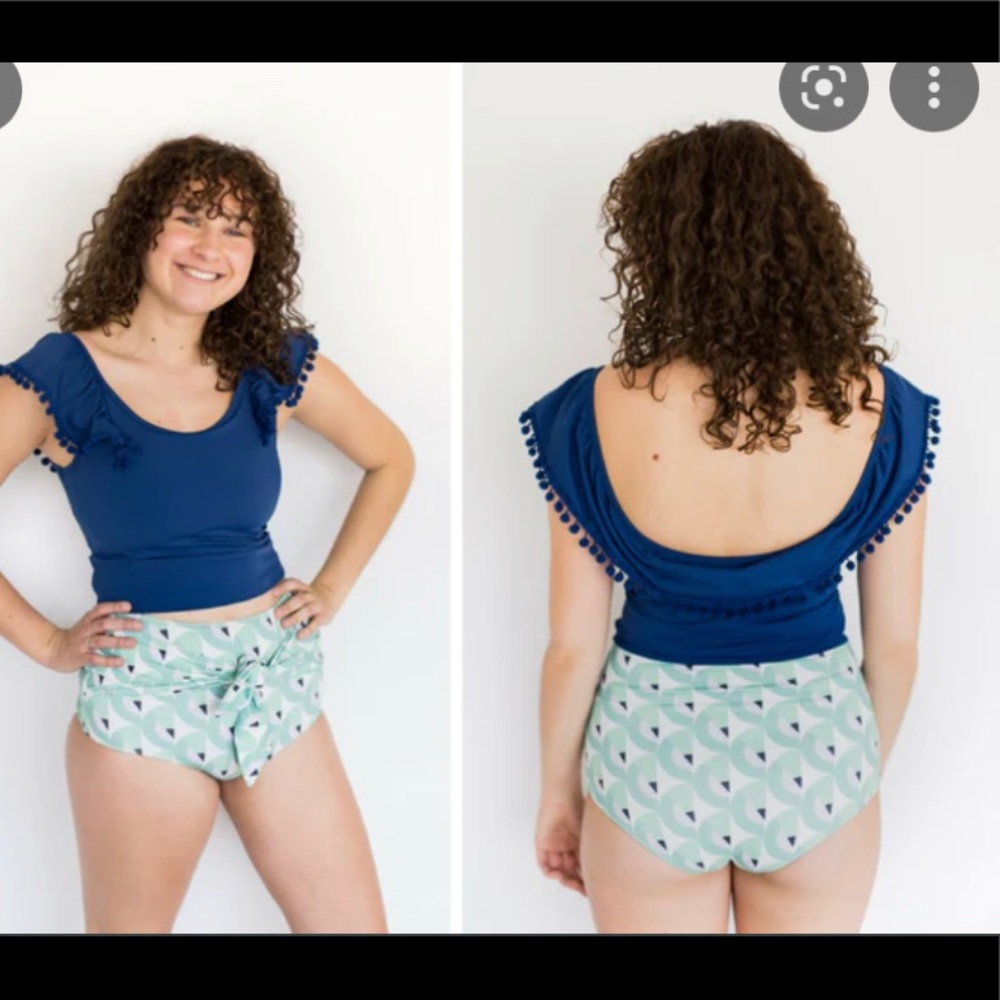 Kortni Jeane Flounce Top - Picture 5 of 5